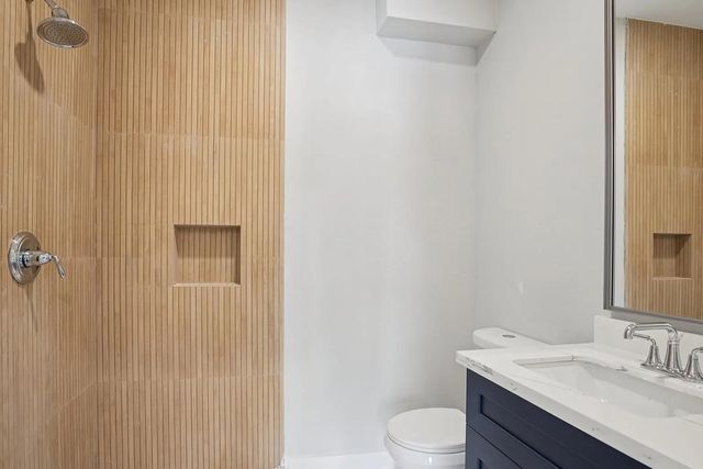 1410 Elliott Street A, Houston, TX 77023