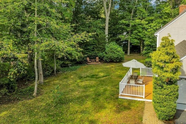 4 Sea Meadow Dr, Sandwich, MA 02563