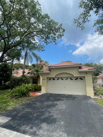 1328 Bayview Circle, Weston, FL 33326