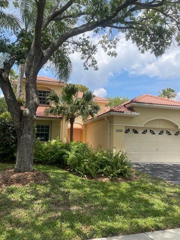 1328 Bayview Circle, Weston, FL 33326