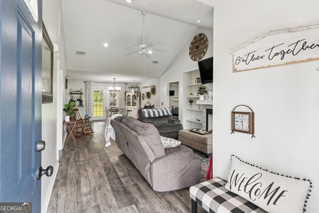 546 Emanuel Church Road, Brunswick, GA 31523