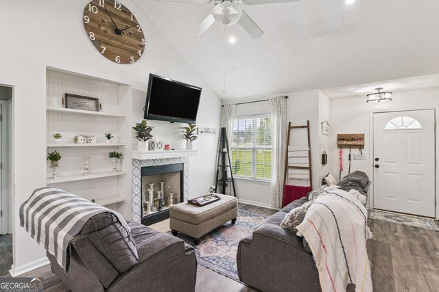 546 Emanuel Church Road, Brunswick, GA 31523