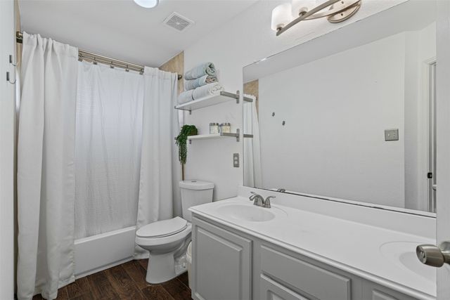 4757 Chaucer Court, Grand Prairie, TX 75052