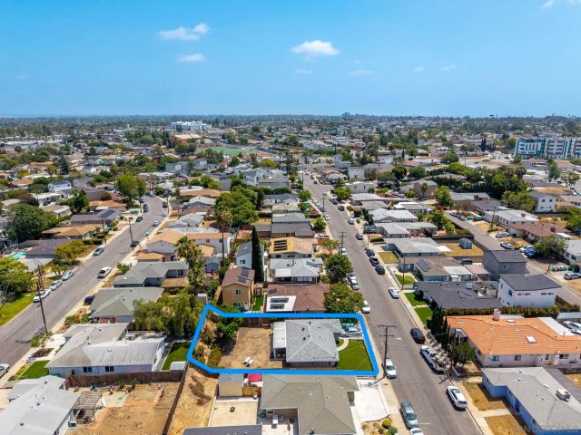 5205 Tipton St, San Diego, CA 92115
