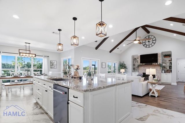 1354 Lake Pamona Road, Midway, GA 31320