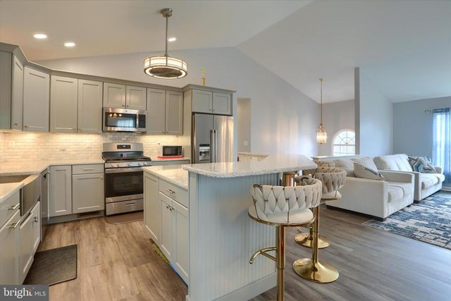 26 RYE LN, Palmyra, PA 17078