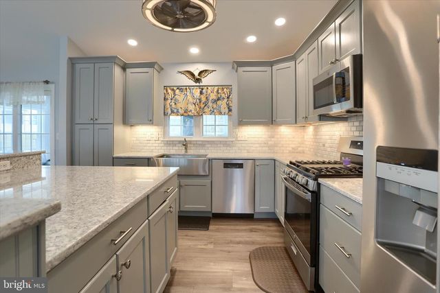 26 RYE LN, Palmyra, PA 17078