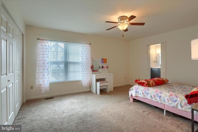 26 RYE LN, Palmyra, PA 17078