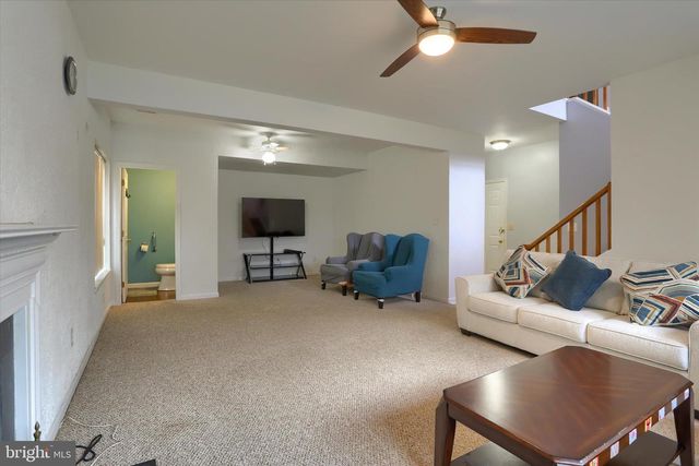 26 RYE LN, Palmyra, PA 17078