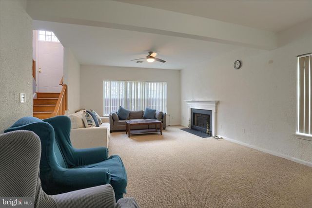 26 RYE LN, Palmyra, PA 17078