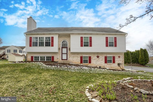 26 RYE LN, Palmyra, PA 17078