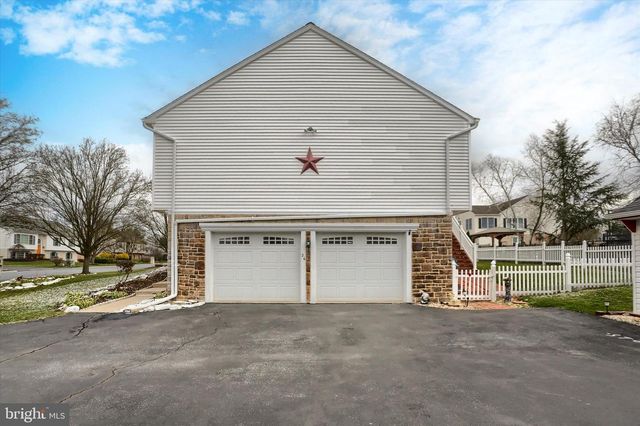 26 RYE LN, Palmyra, PA 17078