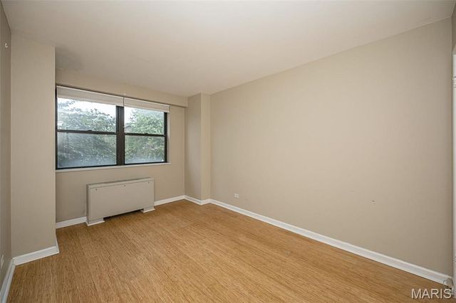 4466 W Pine Boulevard 2E, St Louis, MO 63108