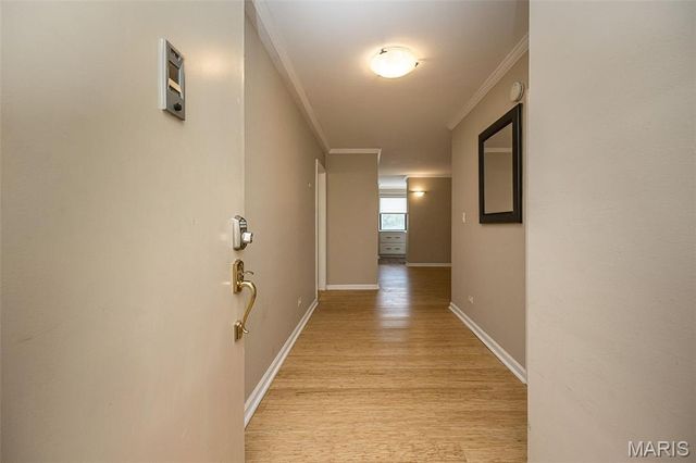 4466 W Pine Boulevard 2E, St Louis, MO 63108