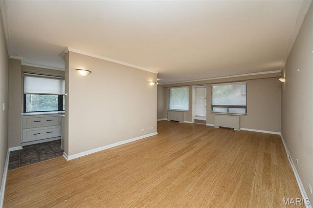 4466 W Pine Boulevard 2E, St Louis, MO 63108