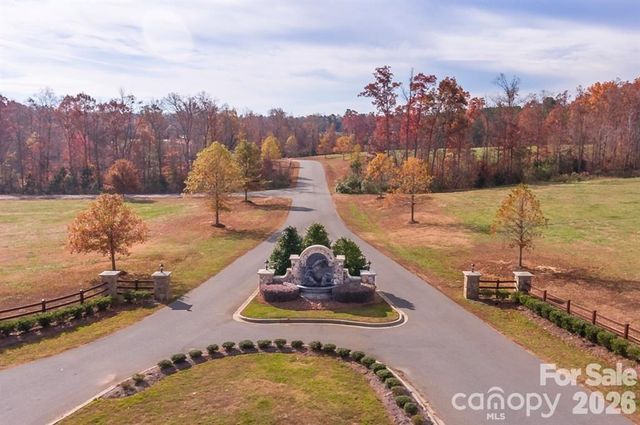 6207 Victory Pass Lane, Waxhaw, NC 28173