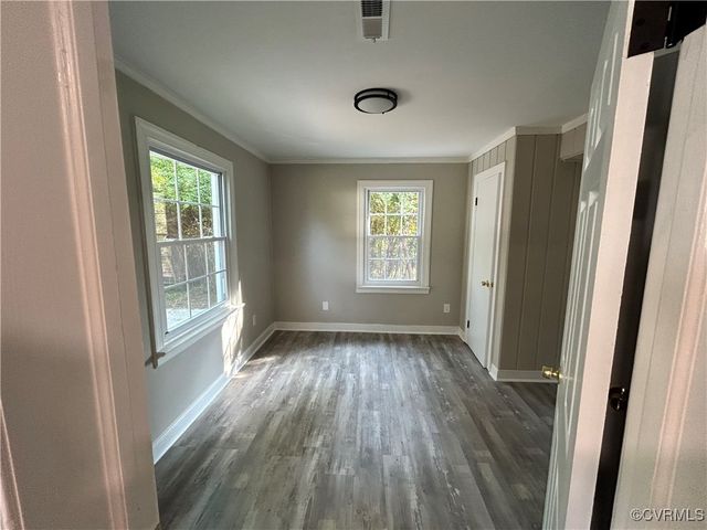 6039 Glenway Dr, Richmond, VA 23225