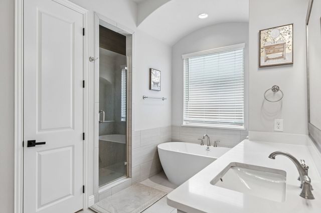 629 Singing Water Drive, Rockwall, TX 75087