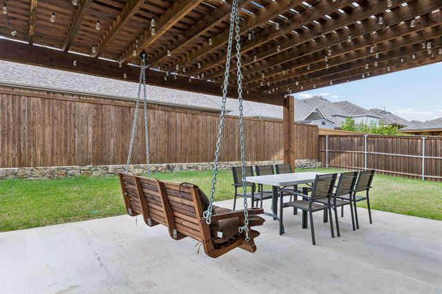 629 Singing Water Drive, Rockwall, TX 75087