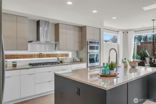 10822 17th Place SE, Lake Stevens, WA 98258