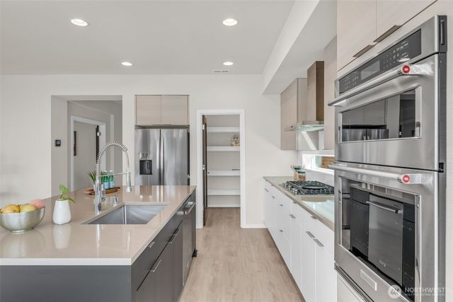 10822 17th Place SE, Lake Stevens, WA 98258