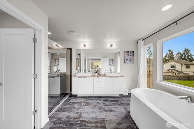 10822 17th Place SE, Lake Stevens, WA 98258