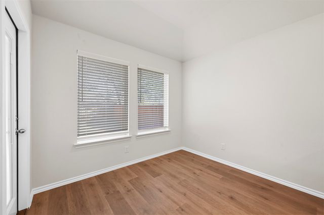 2313 N Montgomery Street, Sherman, TX 75090