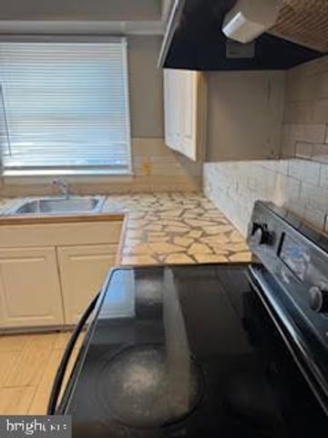 452 ACTON ST, Front Royal, VA 22630