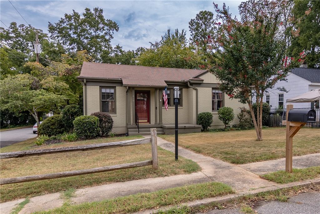 820 Gadsden Square, Anderson, SC 29624