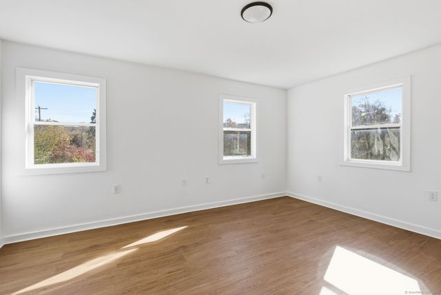 18 Pautipaug Hill Road, Sprague, CT 06330