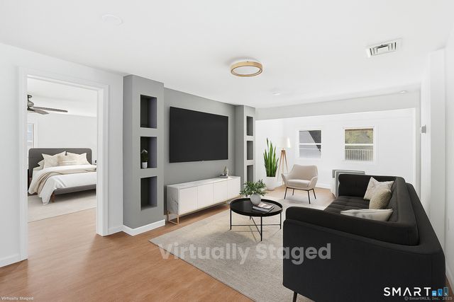 18 Pautipaug Hill Road, Sprague, CT 06330