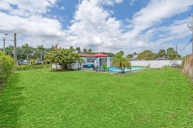 3700 N Australian Avenue, West Palm Beach, FL 33407