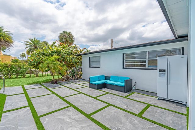 3700 N Australian Avenue, West Palm Beach, FL 33407