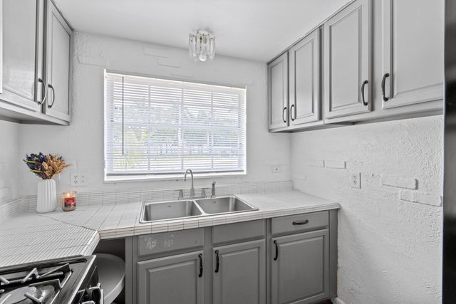 3700 N Australian Avenue, West Palm Beach, FL 33407