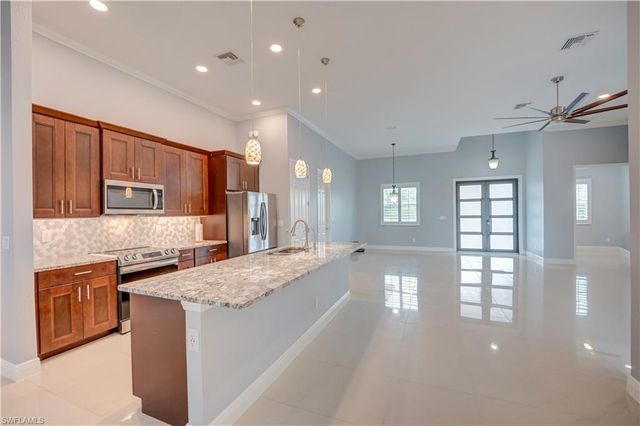 5314 Benton ST, Lehigh Acres, FL 33971