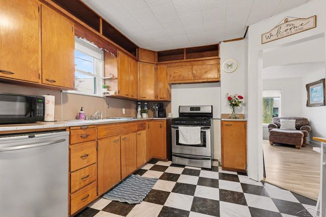 6264 Mckinley Street, Bridgeport, MI 48722