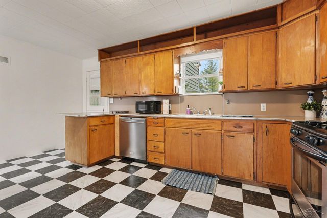 6264 Mckinley Street, Bridgeport, MI 48722