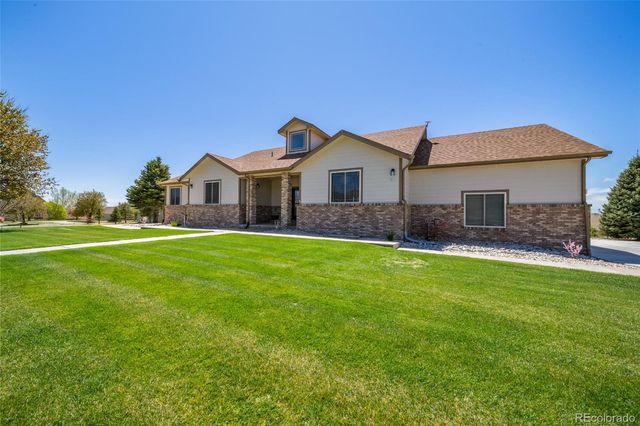 61 Lakeview Circle, Fort Morgan, CO 80701