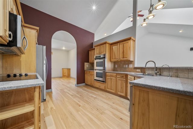 61 Lakeview Circle, Fort Morgan, CO 80701