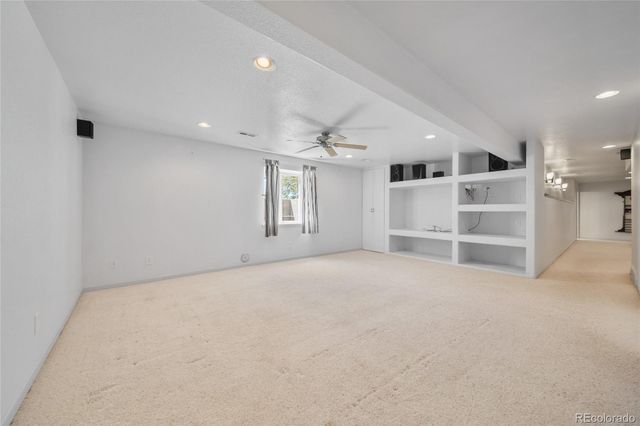 61 Lakeview Circle, Fort Morgan, CO 80701