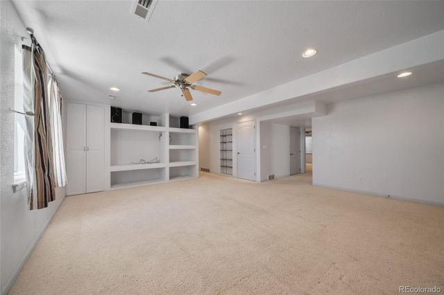 61 Lakeview Circle, Fort Morgan, CO 80701