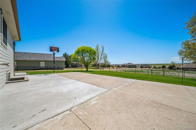 61 Lakeview Circle, Fort Morgan, CO 80701