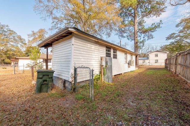 515 & 517 Mock Street, Andalusia, AL 36420