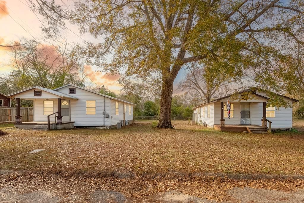 515 & 517 Mock Street, Andalusia, AL 36420