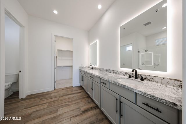 17383 W GUTHRIE Street, Surprise, AZ 85388