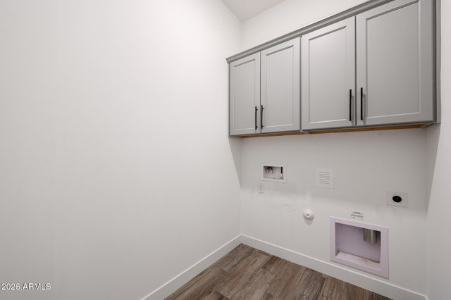 17383 W GUTHRIE Street, Surprise, AZ 85388