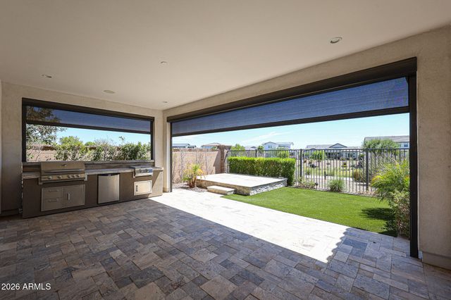 17383 W GUTHRIE Street, Surprise, AZ 85388