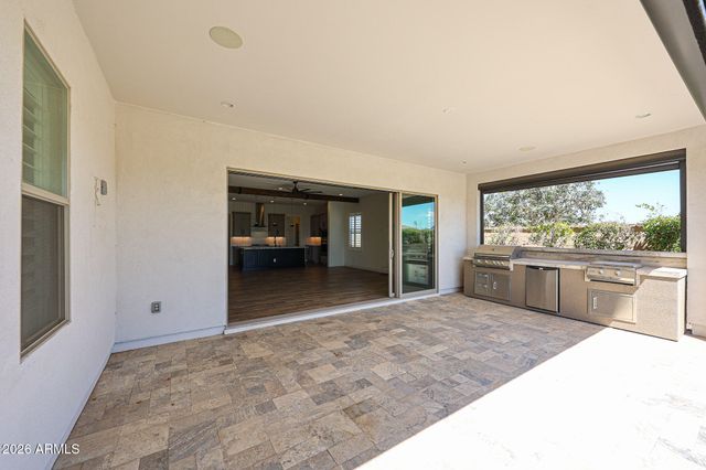 17383 W GUTHRIE Street, Surprise, AZ 85388