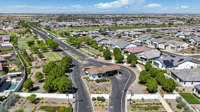17383 W GUTHRIE Street, Surprise, AZ 85388