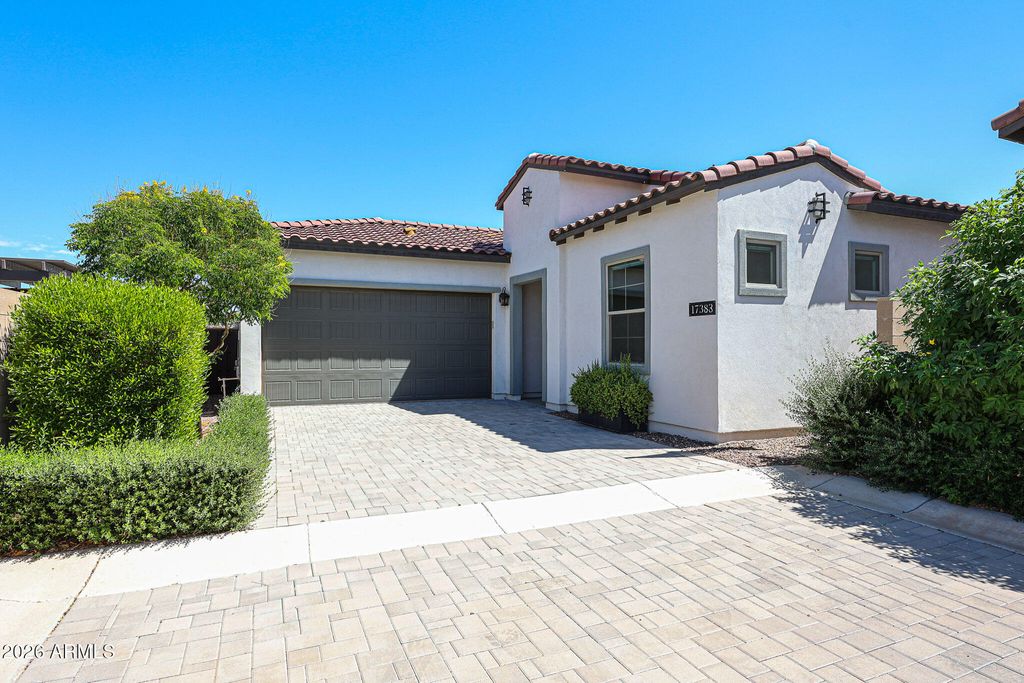 17383 W GUTHRIE Street, Surprise, AZ 85388